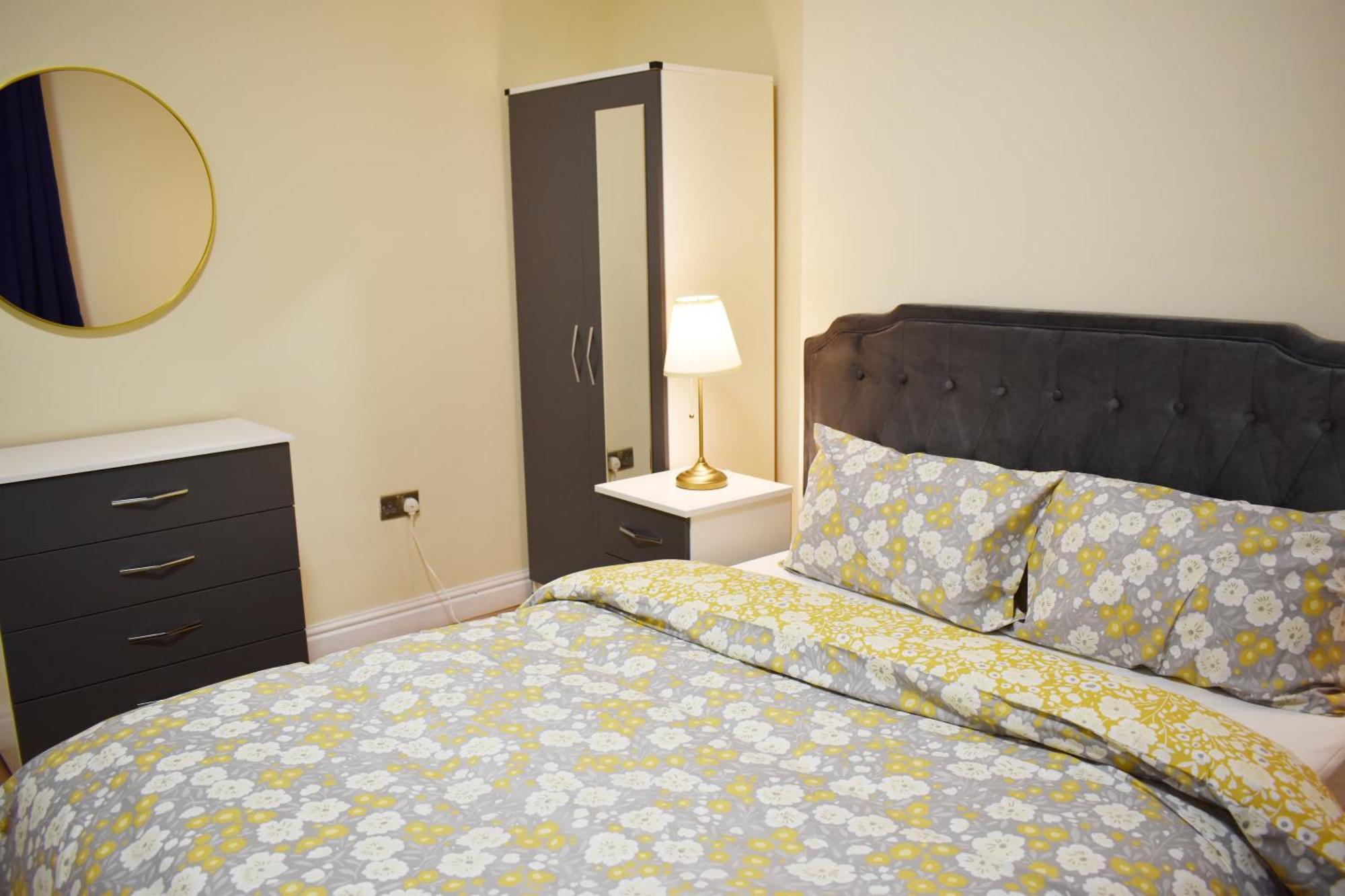 Birmingham City Centre Room In Edgbaston Near Stadium, Free Parking Bagian luar foto